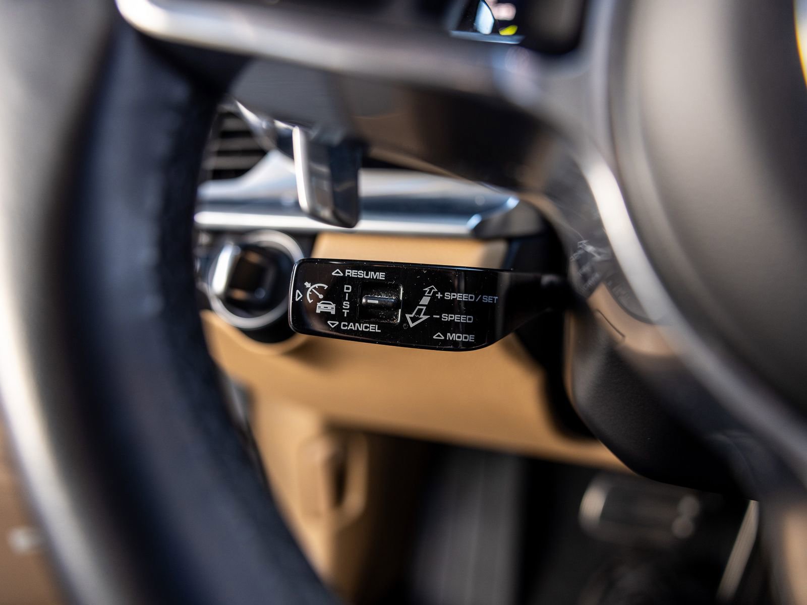 Certified 2020 Porsche Panamera 4 image 37