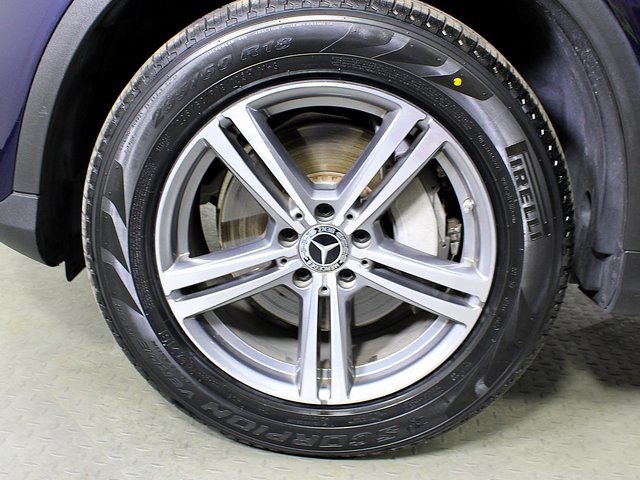 Used 2021 Mercedes-Benz GLC 300 4MATIC image 12