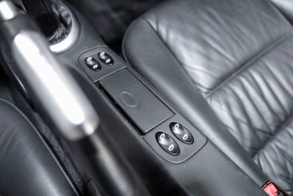 Used 2003 Porsche 911 Carrera 4 image 47