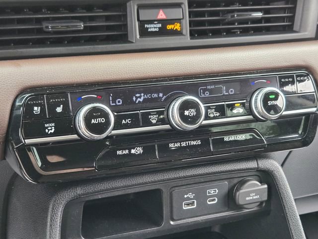 Used 2025 Honda Pilot Elite image 29