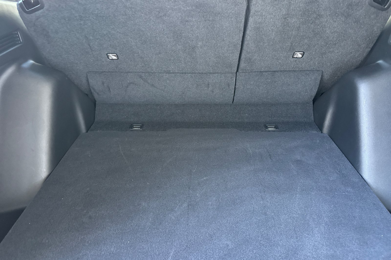 Used 2025 Honda CR-V LX image 16