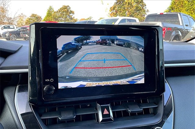 Used 2023 Toyota Corolla LE image 14