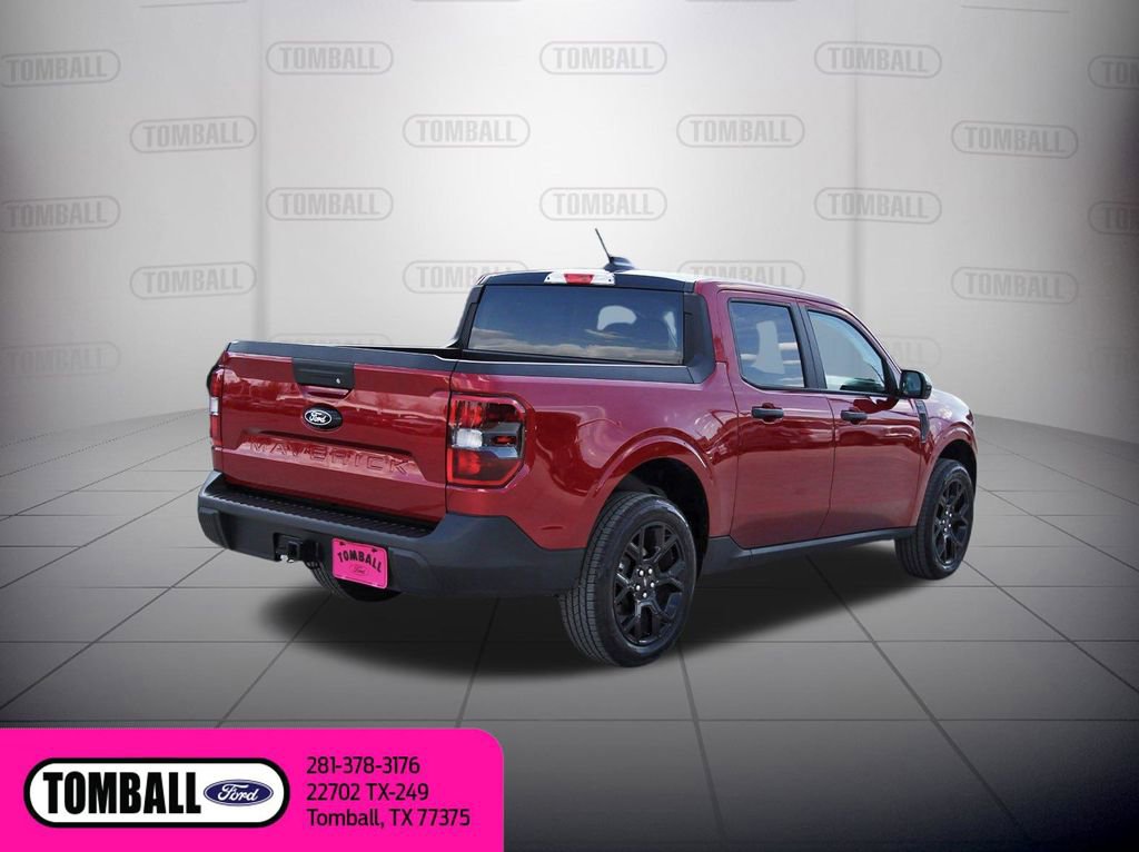 Certified 2025 Ford Maverick XLT w/ Black Appearance Package image 7