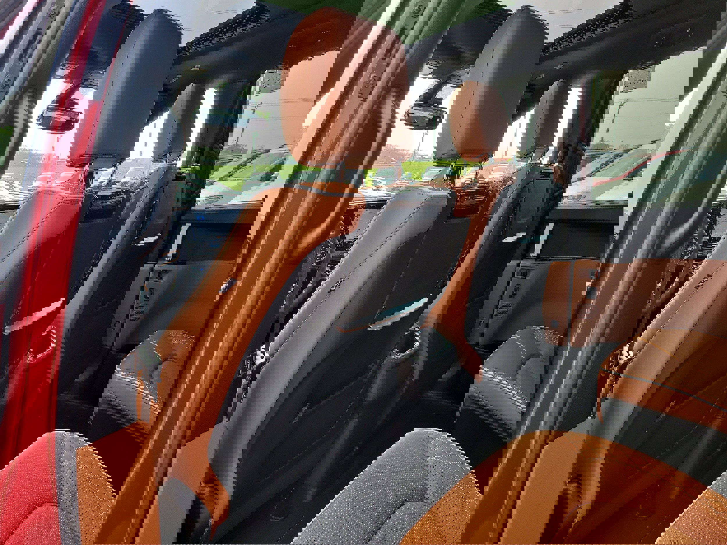 New 2026 Chrysler Pacifica Pinnacle image 12