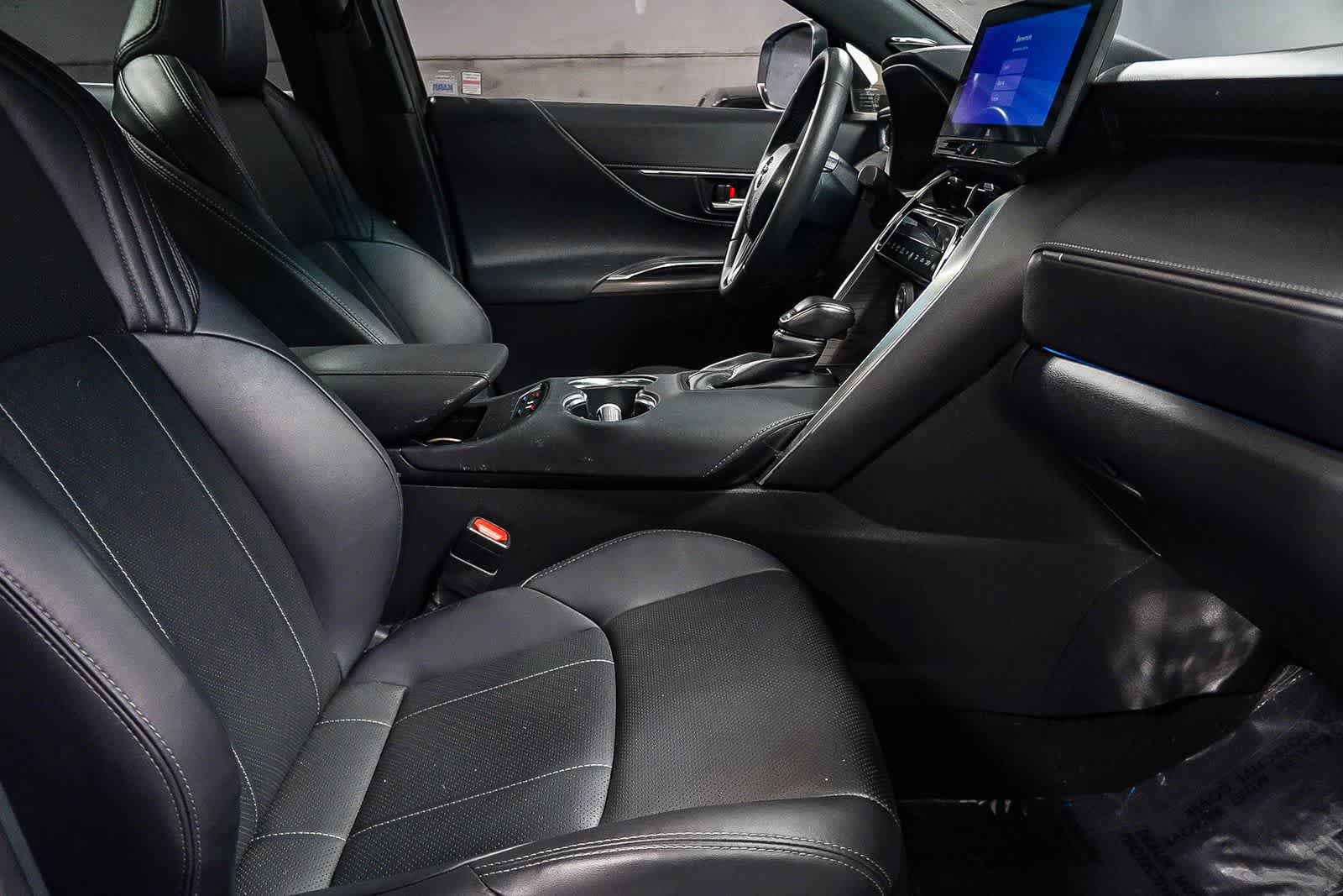 Certified 2024 Toyota Venza Limited AWD/4WD image 20
