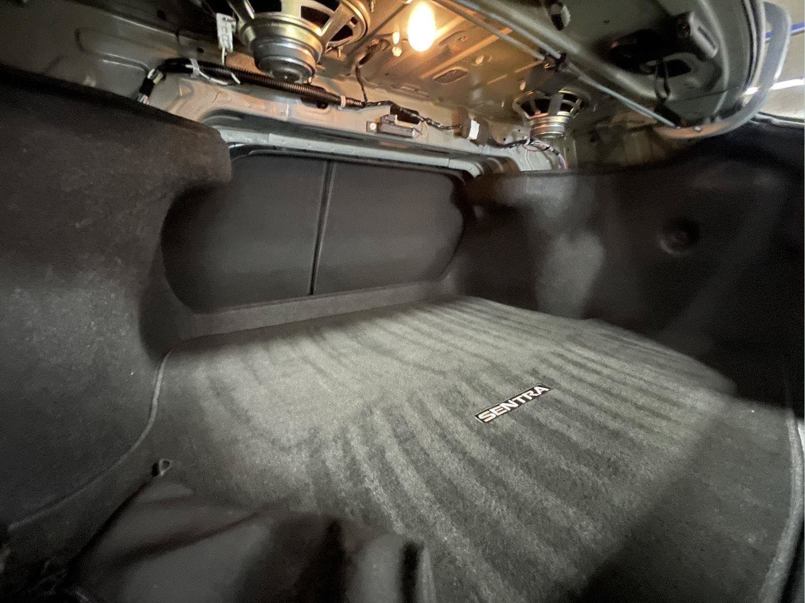 Used 2025 Nissan Sentra SV w/ All-Weather Package FWD image 10