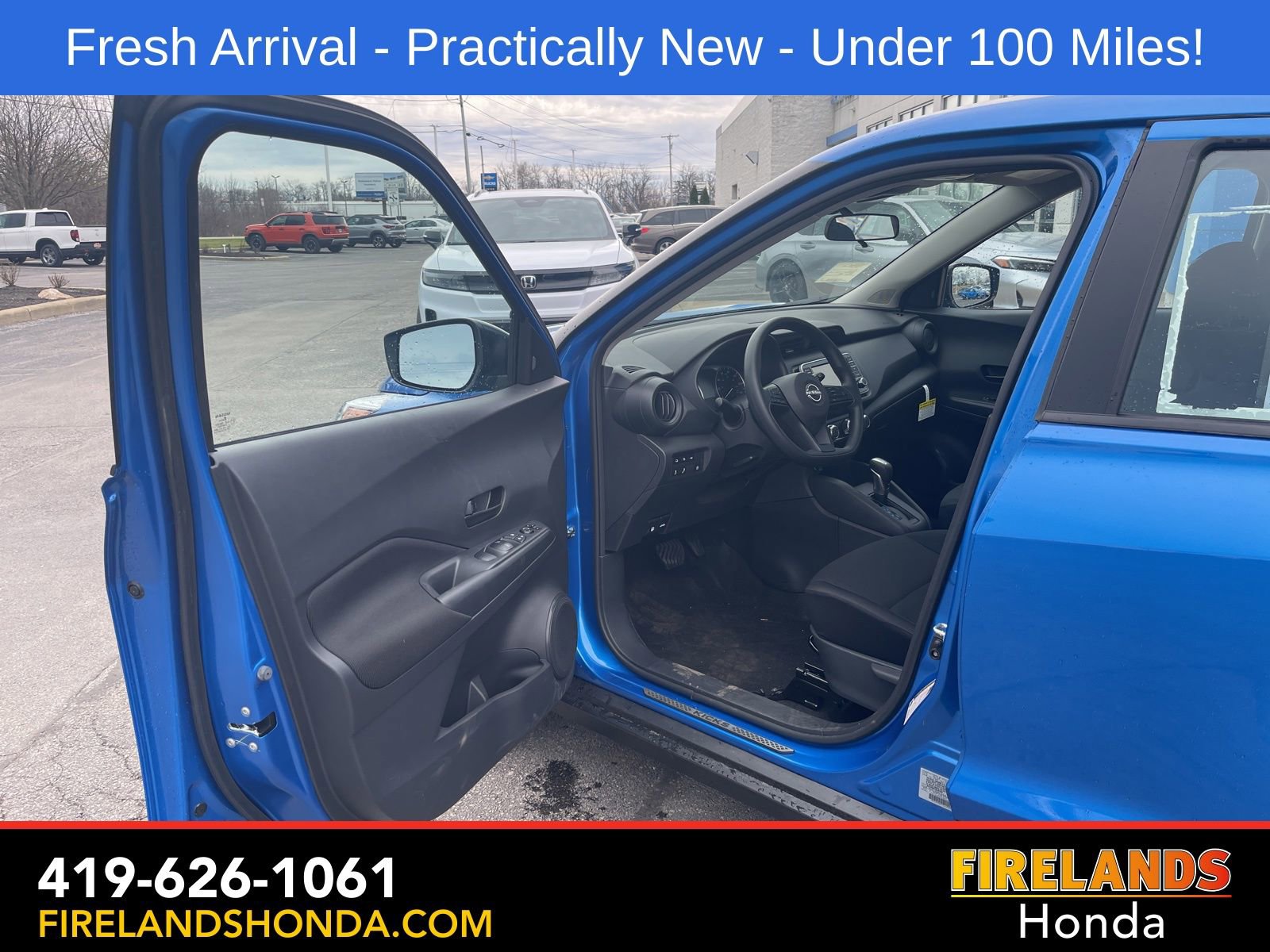 Used 2025 Nissan Kicks Play S image 17