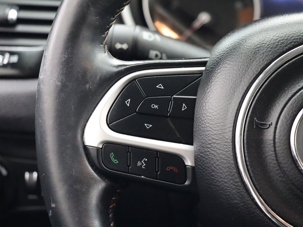 Used 2019 Jeep Compass Limited w/ Safety & Security Group AWD/4WD image 18
