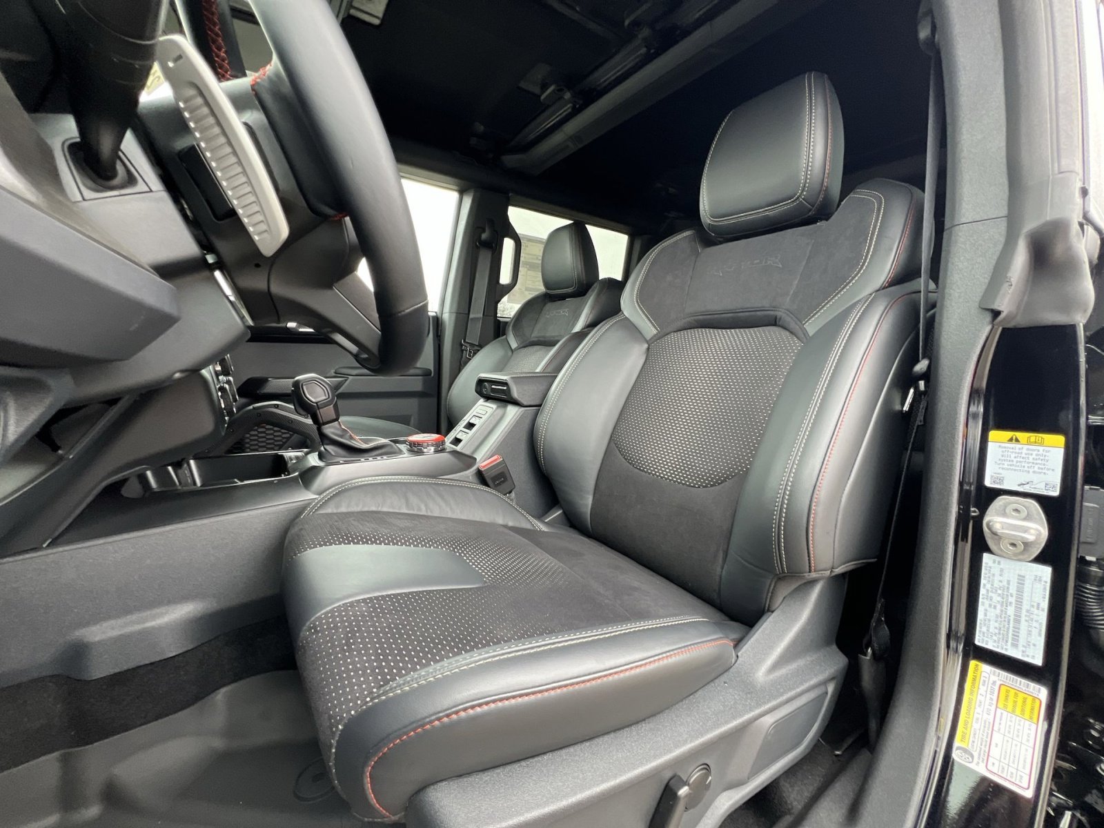 New 2025 Ford Bronco Raptor image 13