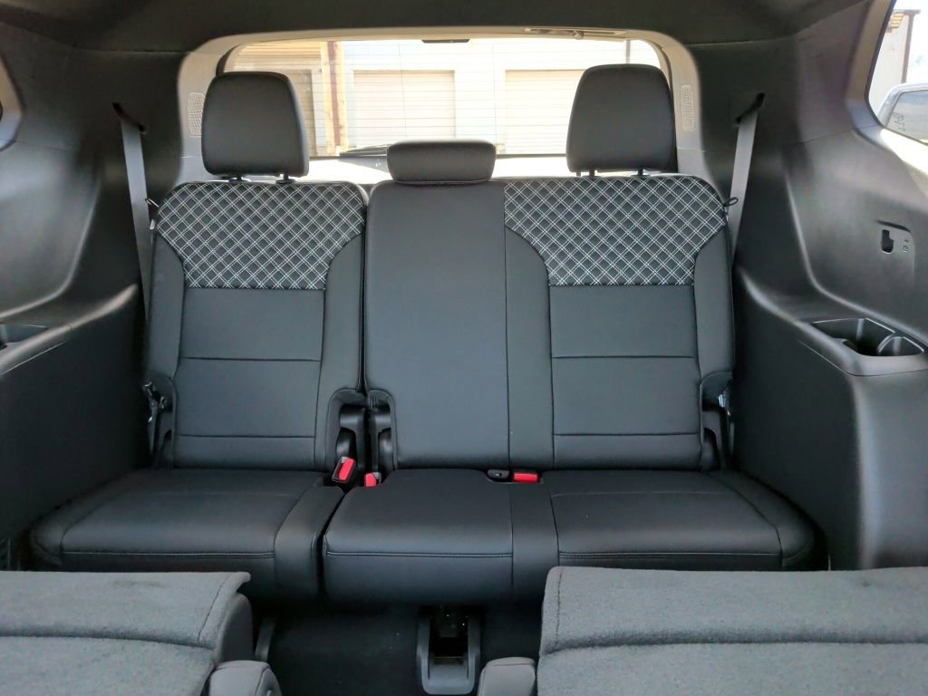 New 2026 GMC Acadia Denali w/ Super Cruise Package image 40