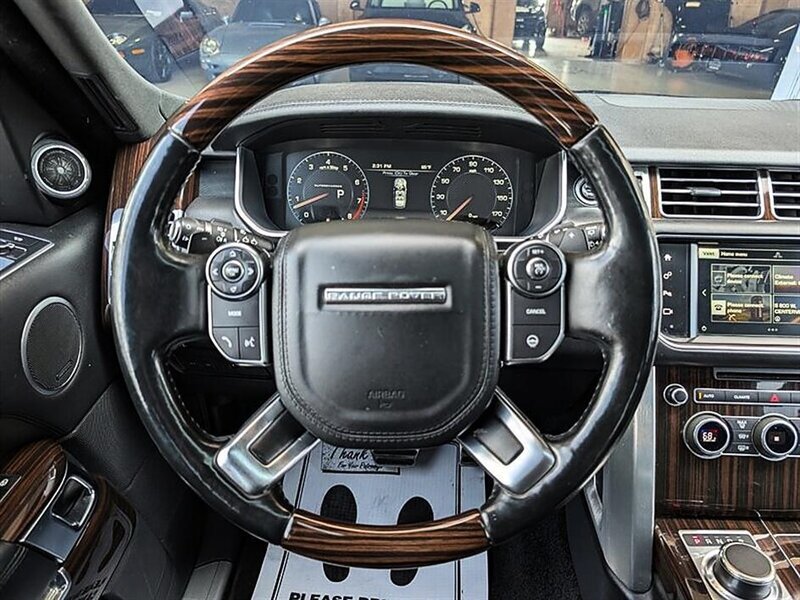 Used 2016 Land Rover Range Rover Supercharged AWD/4WD image 19