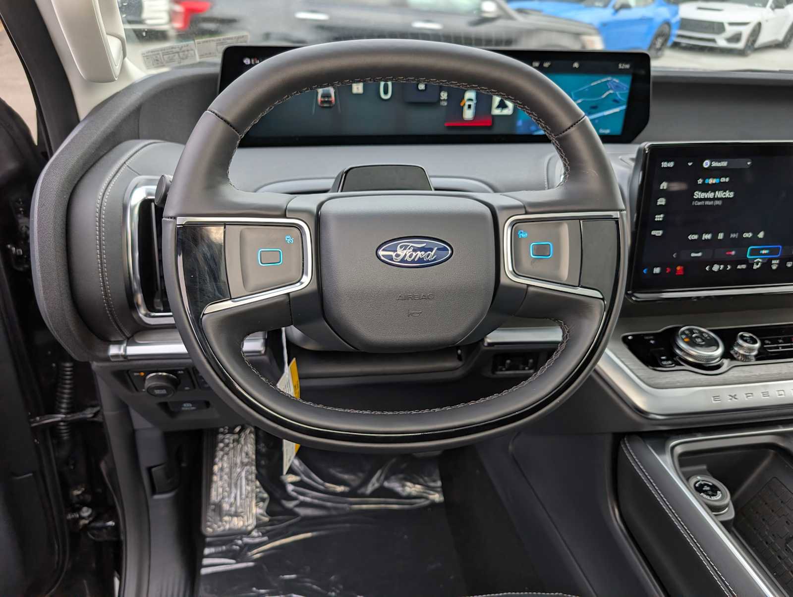 New 2025 Ford Expedition Platinum w/ Driver's Package image 32