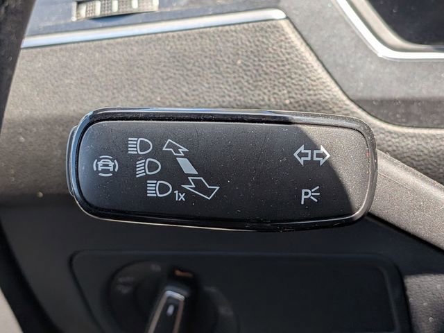 Used 2024 Volkswagen Tiguan SEL R-Line AWD/4WD image 23