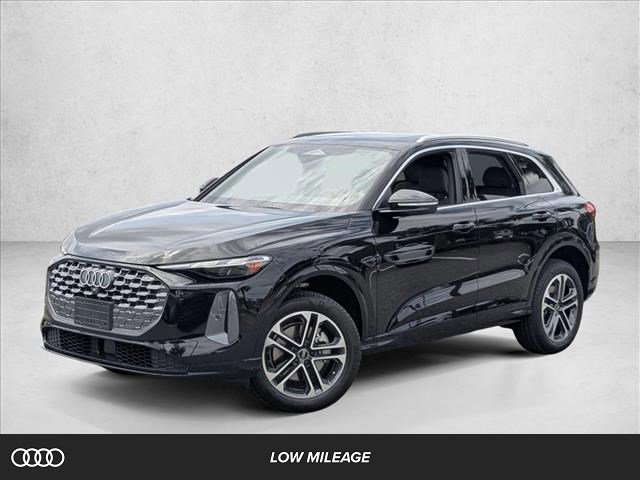 Certified 2025 Audi Q5 Premium w/ Convenience Package image 1