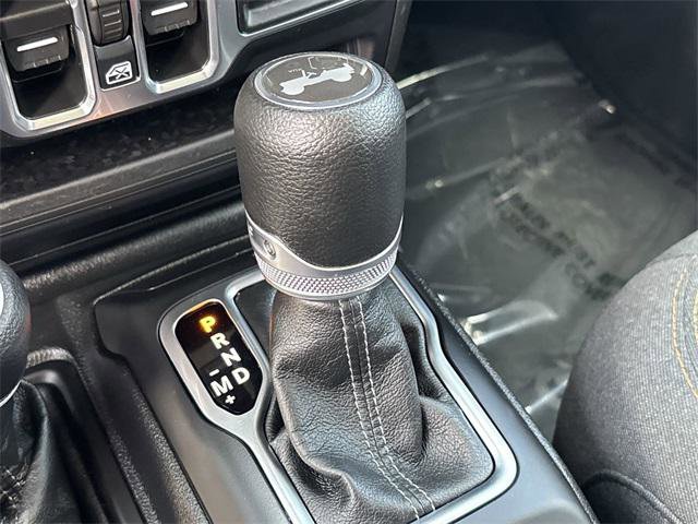 Certified 2024 Jeep Wrangler Unlimited Sahara image 28