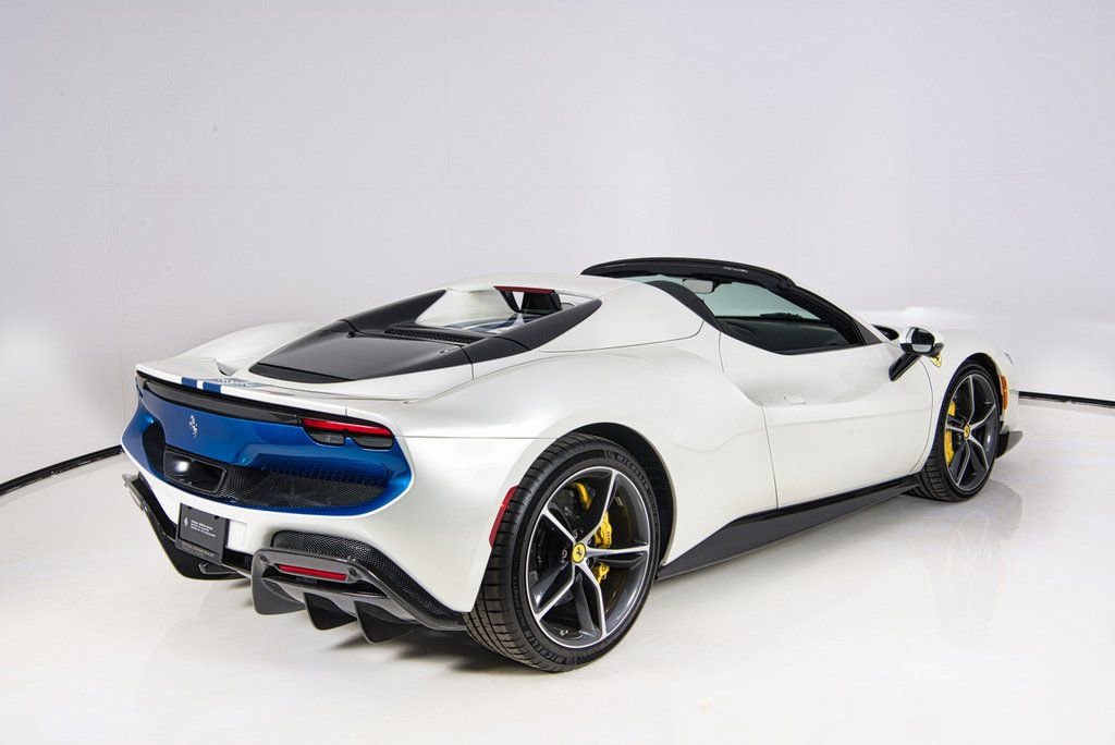 Used 2024 Ferrari 296 GTS image 8