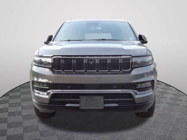 Used 2024 Jeep Grand Wagoneer L Series II w/ Quick Order Packagew 28T AWD/4WD image 5
