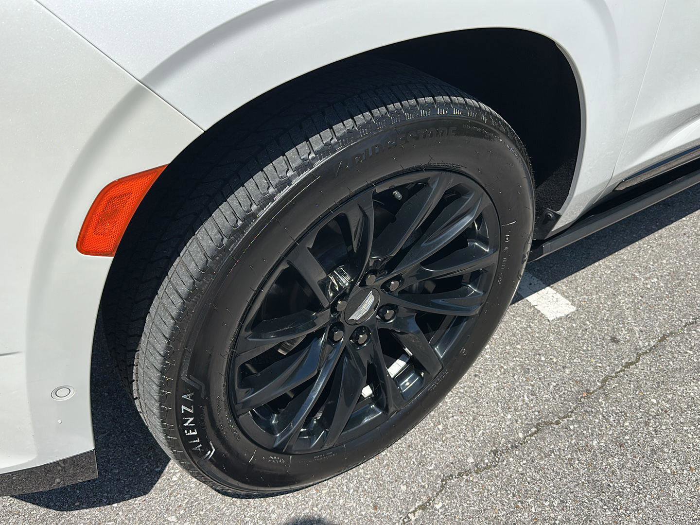 Used 2021 Cadillac Escalade Sport Platinum w/ LPO, ONYX Package AWD/4WD image 9