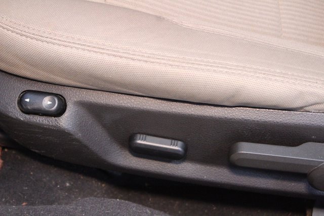 Used 2010 Ford Mustang Coupe image 15