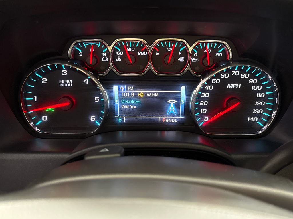 Used 2018 Chevrolet Silverado 1500 LT RWD image 17