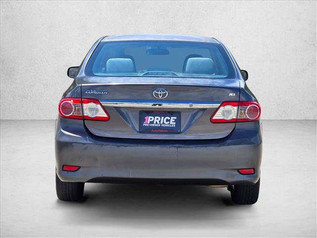 Used 2013 Toyota Corolla LE FWD image 3