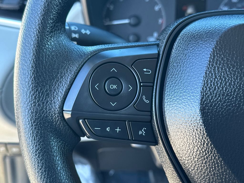 Certified 2025 Toyota Corolla Cross L image 22