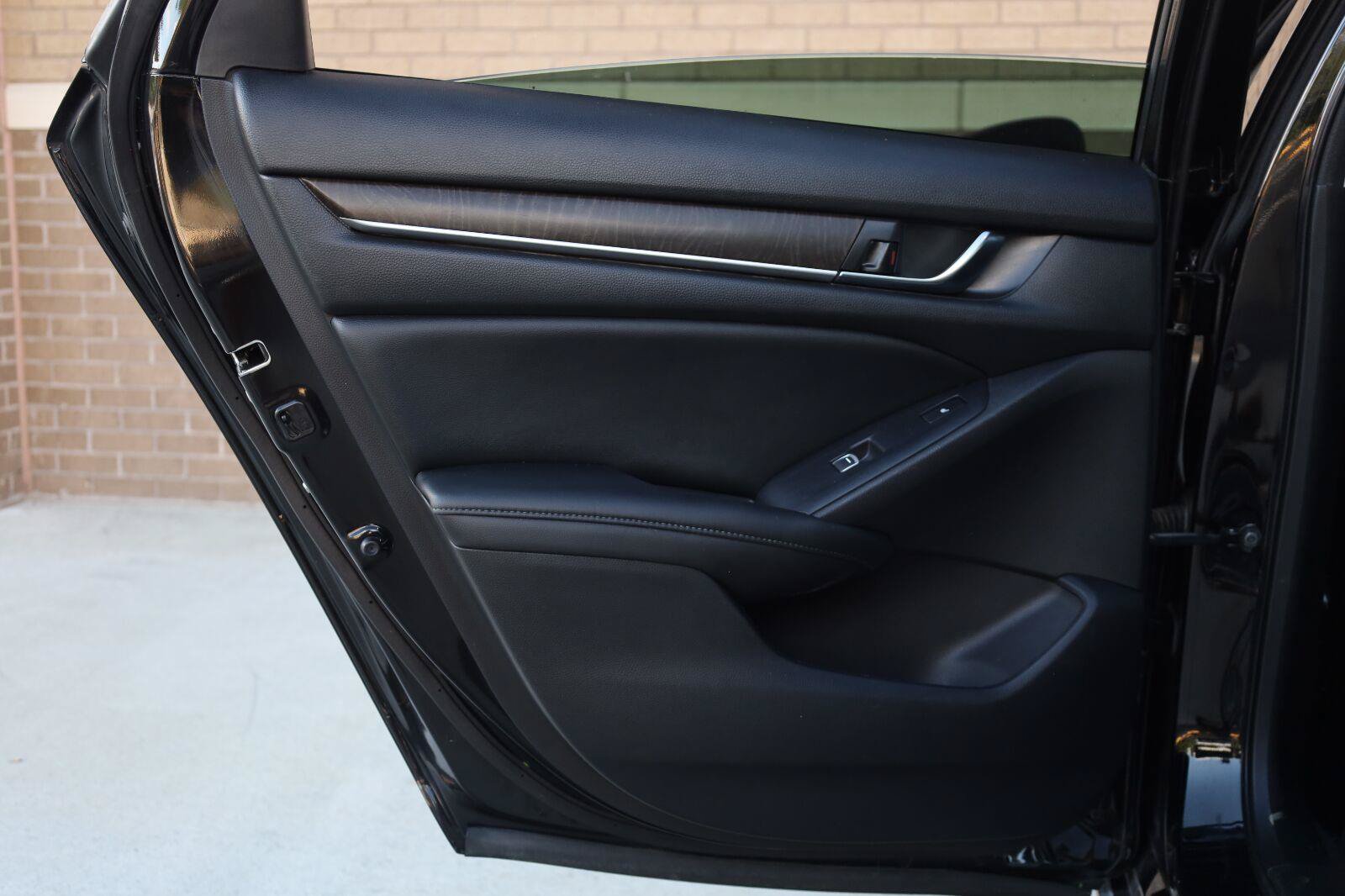 Used 2021 Honda Accord Touring image 20
