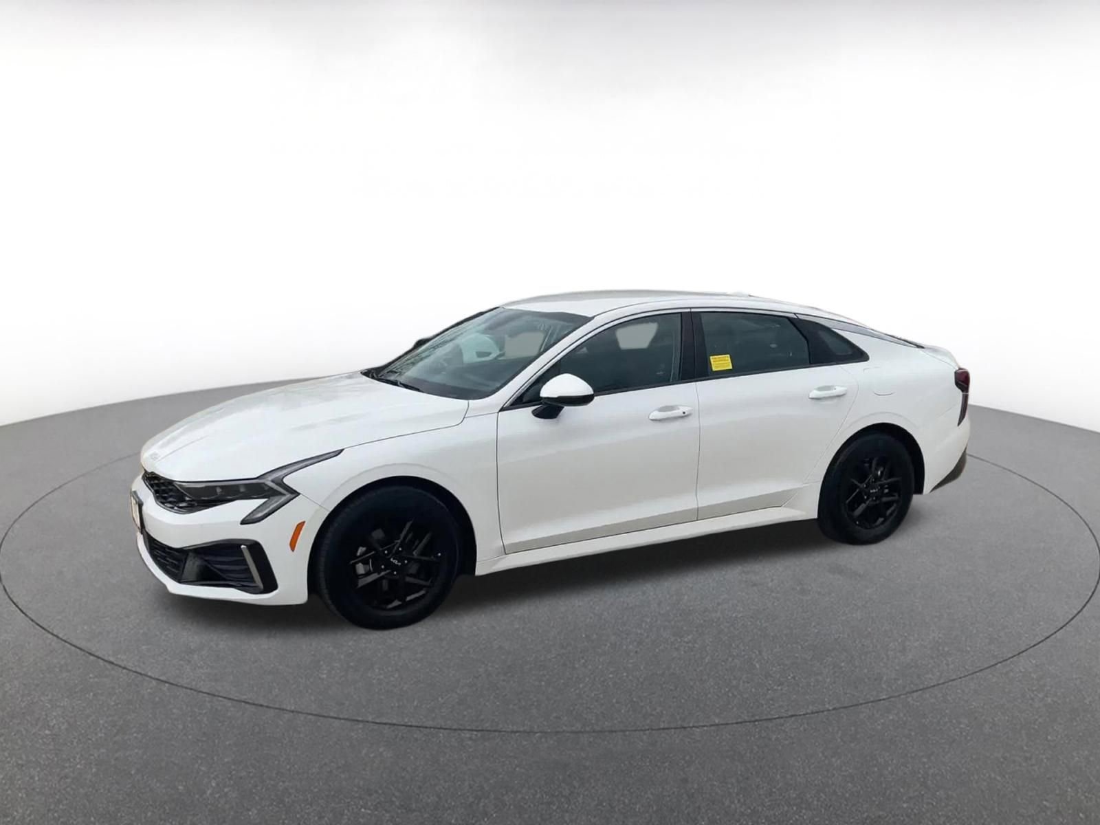 Used 2025 Kia K5 LXS image 9