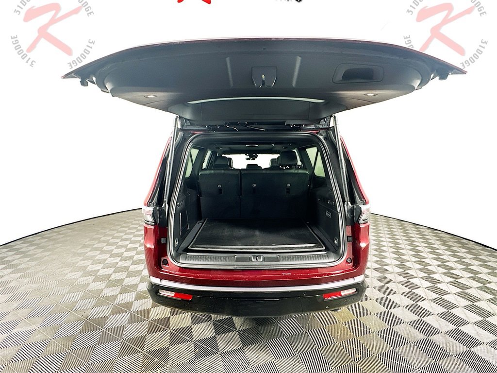 New 2026 Jeep Grand Wagoneer L 4WD image 16