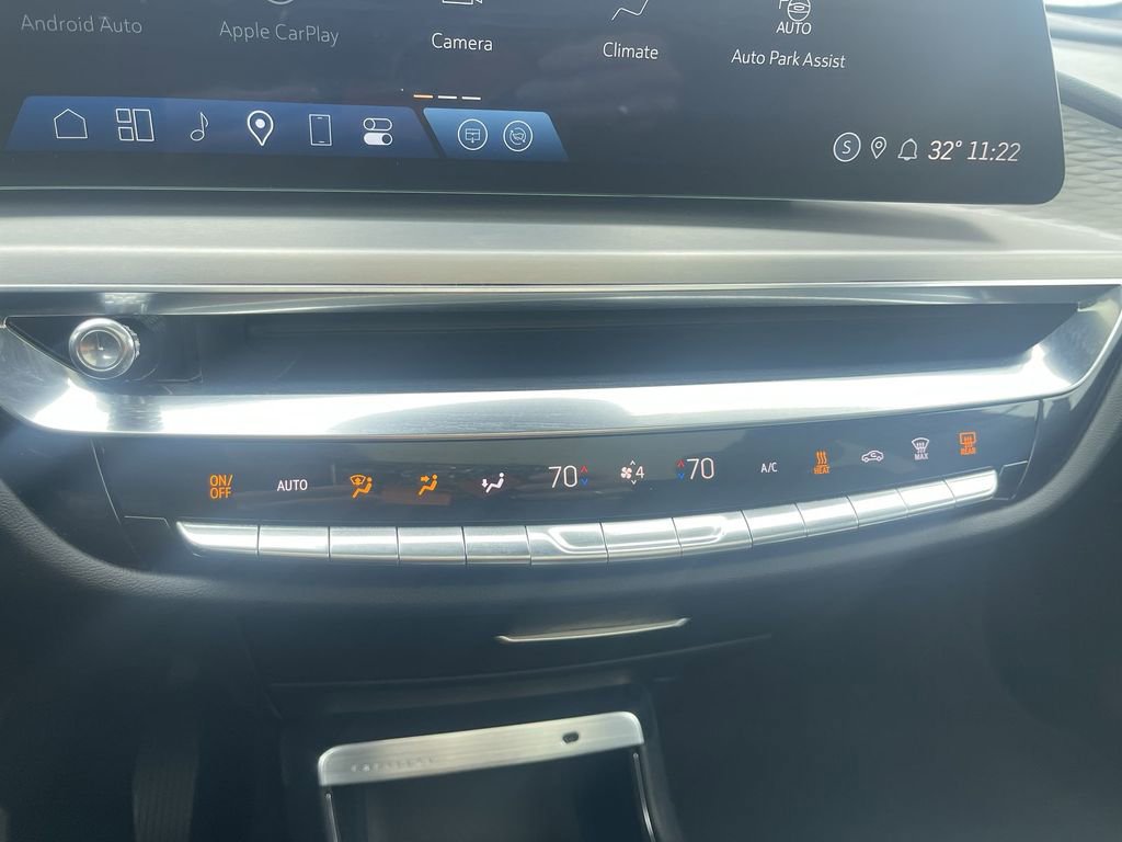 Certified 2024 Cadillac Lyriq Luxury image 26