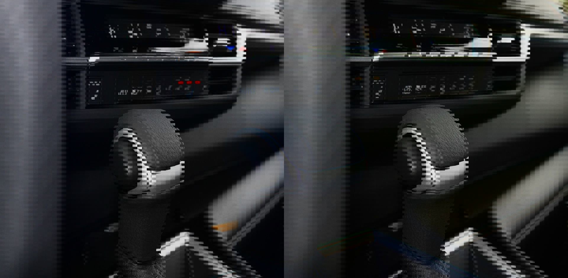 New 2025 Toyota Sienna XSE image 28