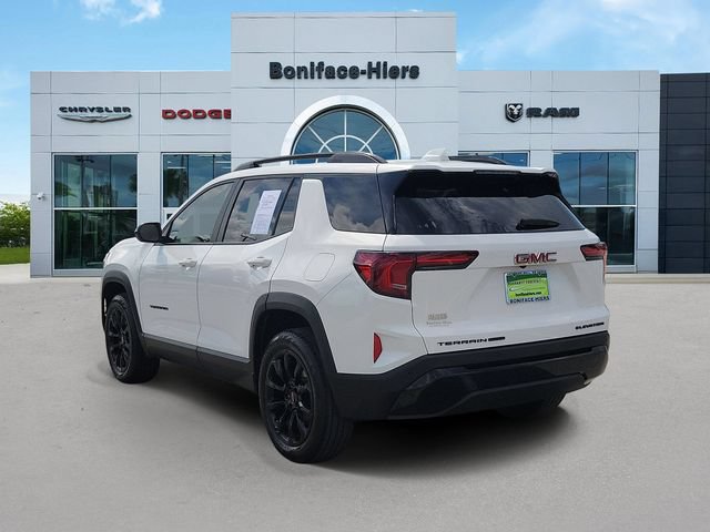 Used 2025 GMC Terrain Elevation w/ Elevation Premium Package AWD/4WD image 4