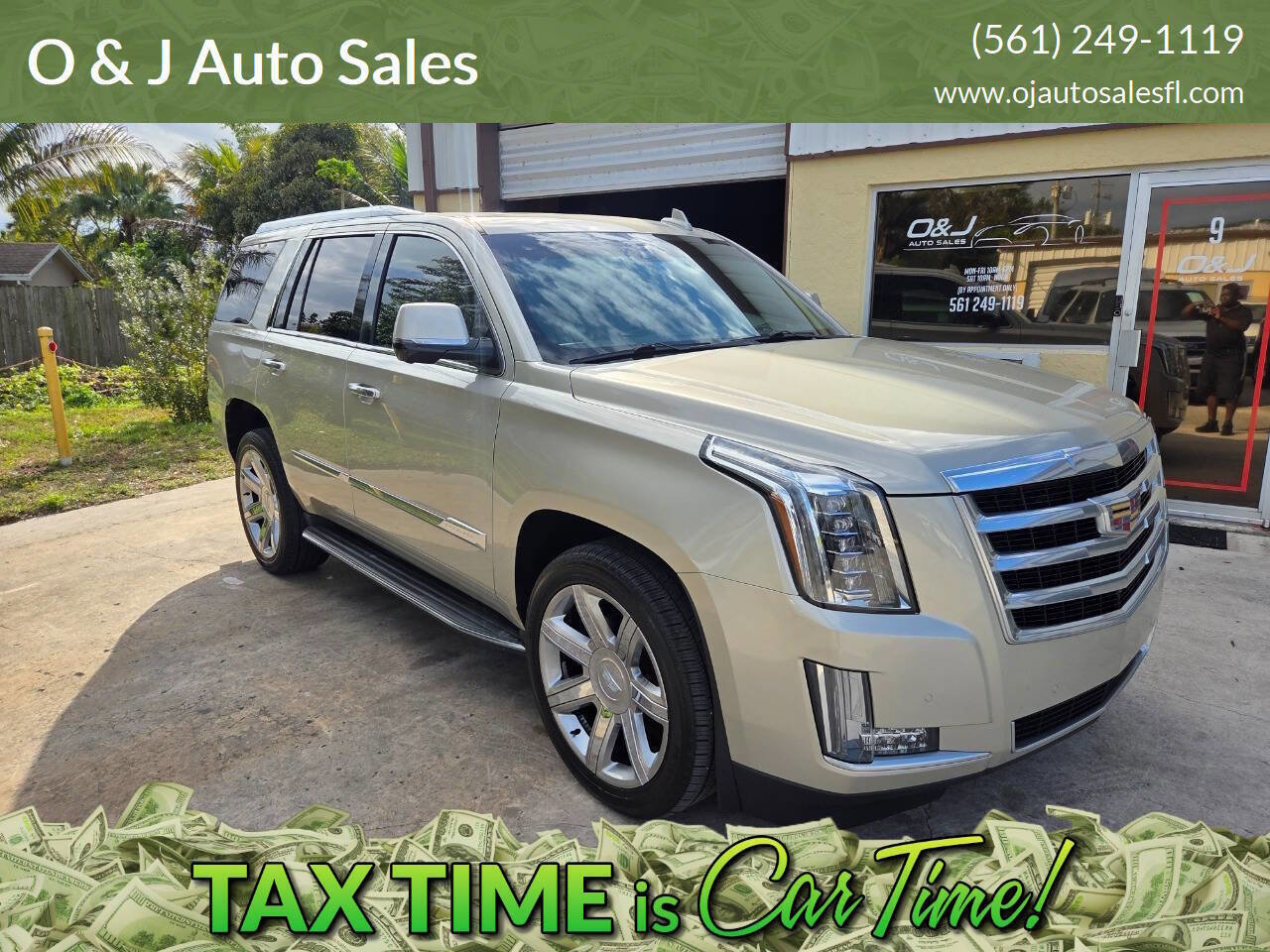 Used 2016 Cadillac Escalade Luxury image 1