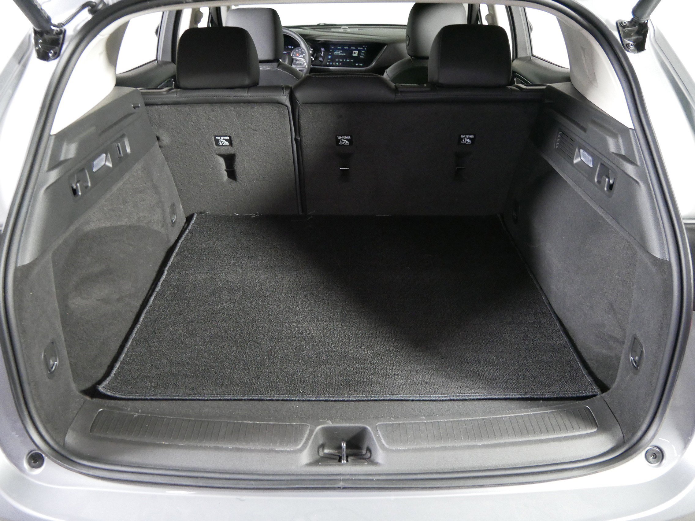 Used 2023 Buick Envision Essence image 18