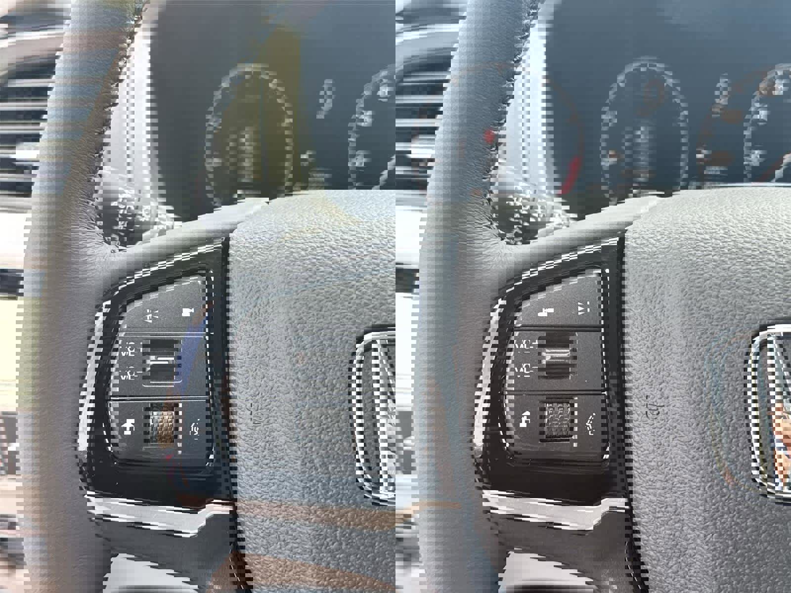 Used 2026 Honda Odyssey Touring image 21