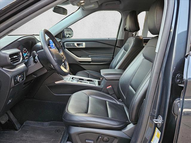 Certified 2023 Ford Explorer XLT w/ Equipment Group 202A RWD image 13