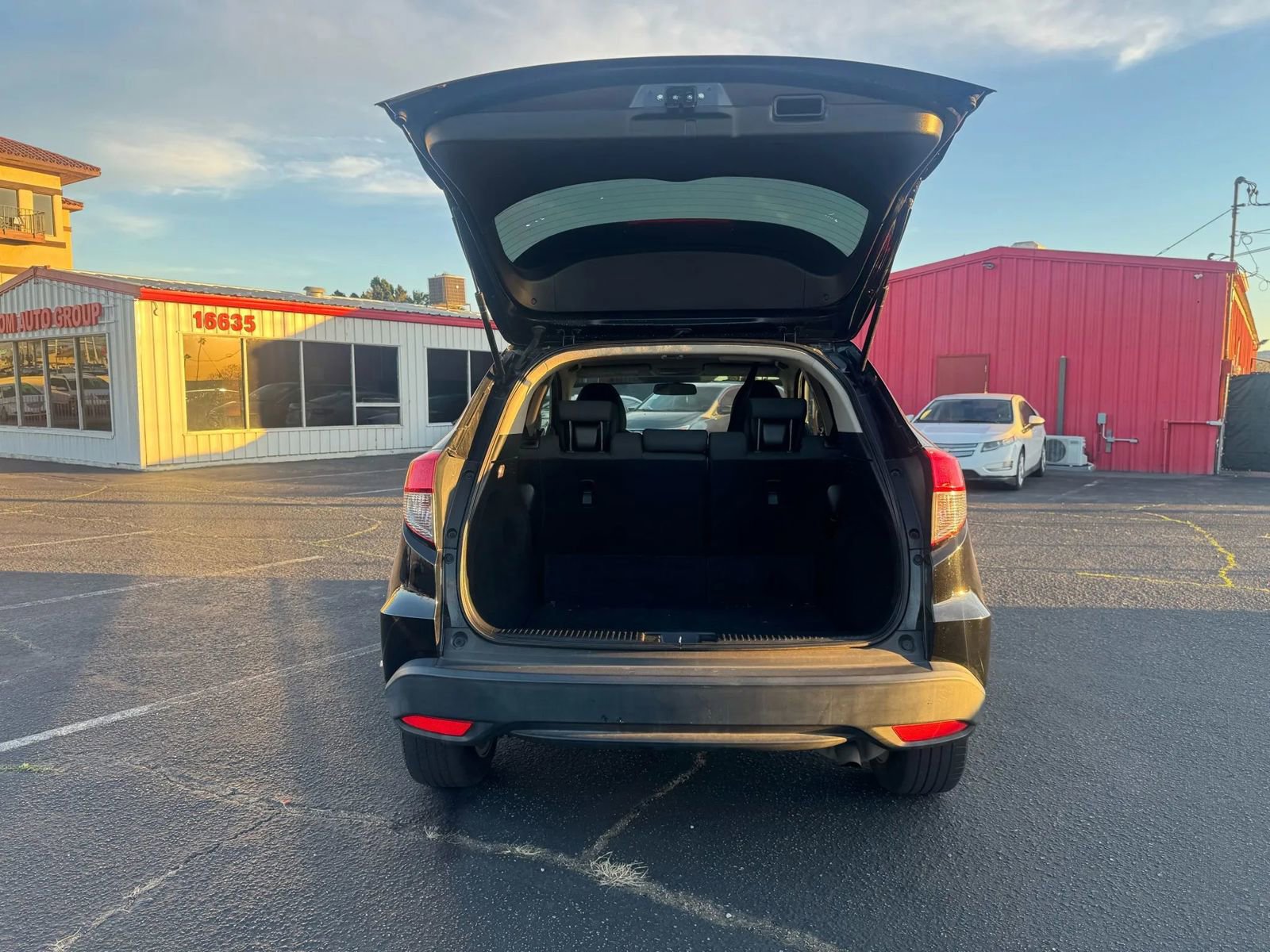Used 2019 Honda HR-V LX image 7