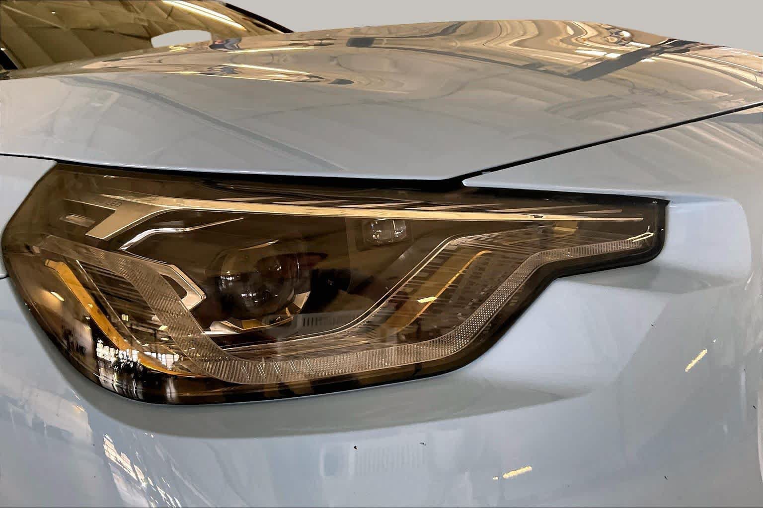 Used 2025 BMW M240i Coupe RWD image 25