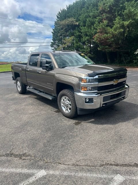 Used 2015 Chevrolet Silverado 3500 LTZ w/ Duramax Plus Package AWD/4WD image 3