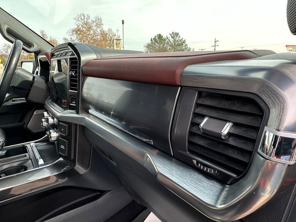 Used 2021 Ford F150 Lariat w/ Equipment Group 502A High image 13