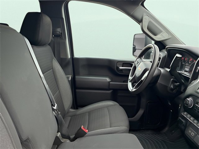 Used 2024 Chevrolet Silverado 2500 Custom w/ Custom Value Package image 10