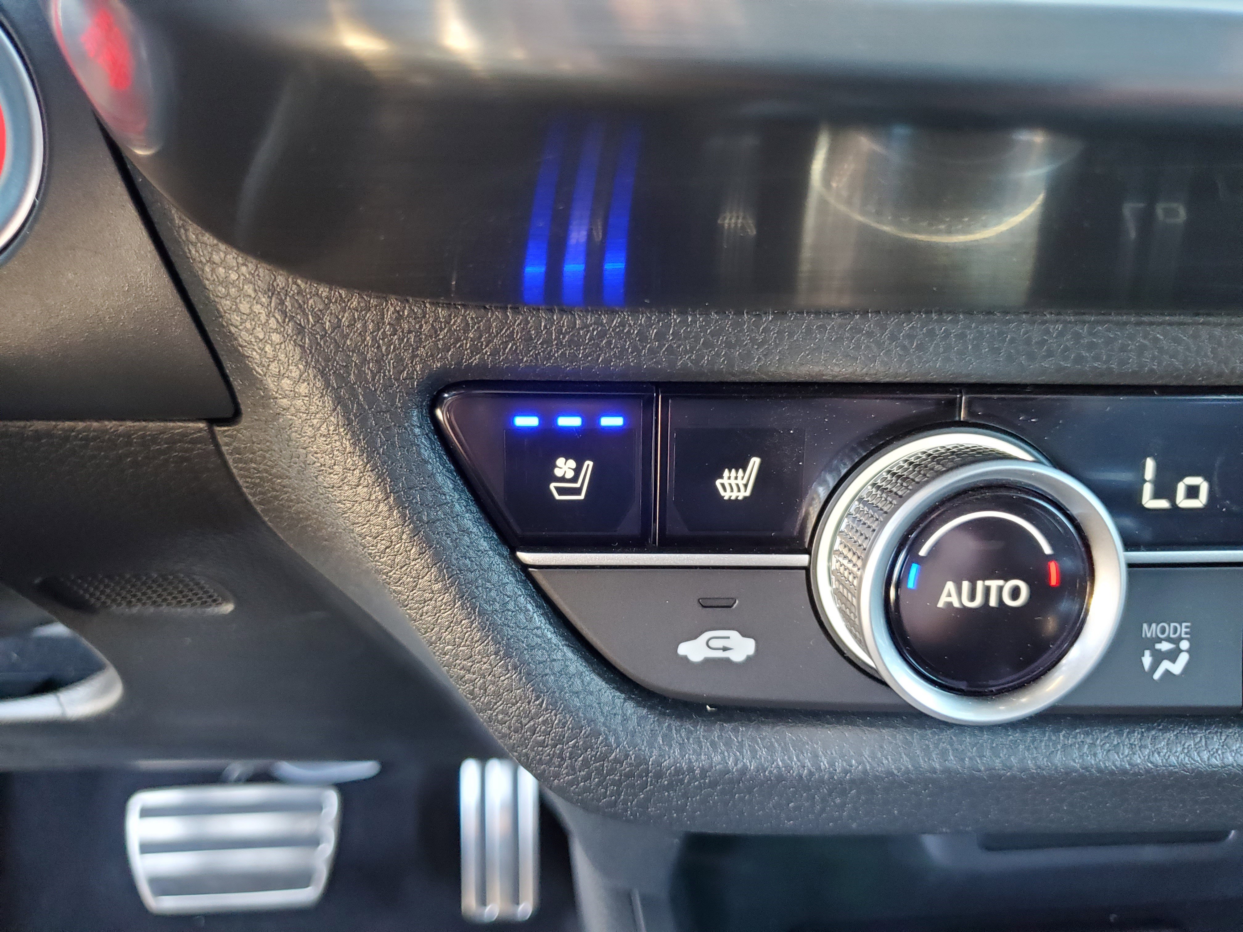 Certified 2025 Acura ADX A-Spec image 24