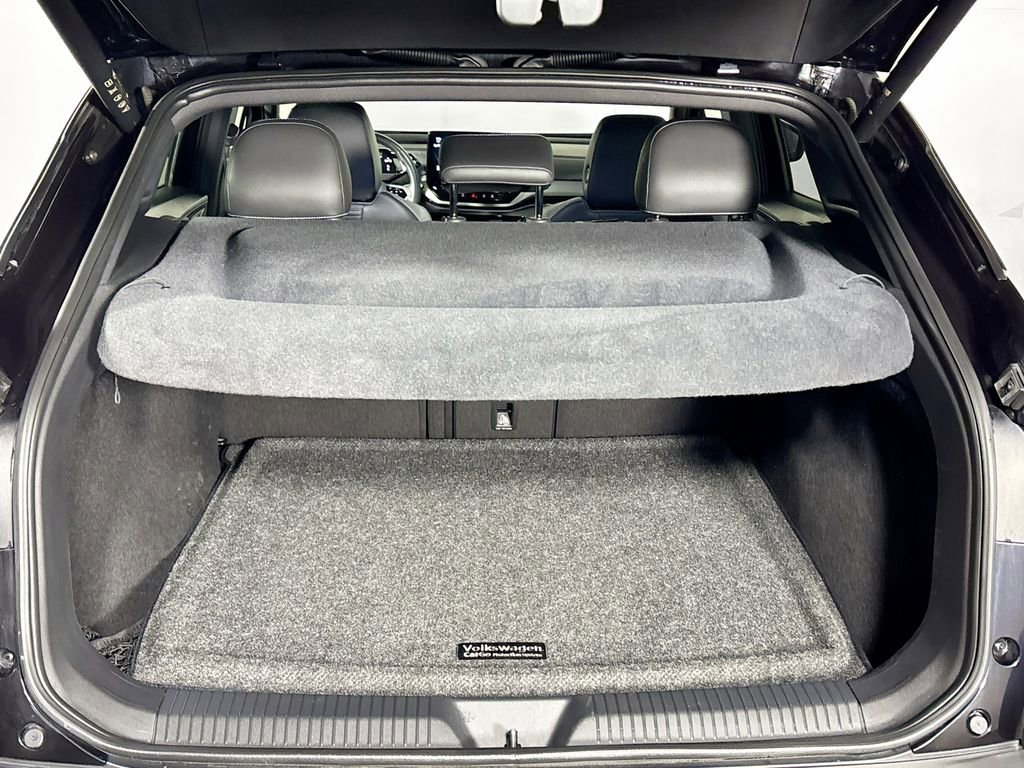 Certified 2023 Volkswagen ID.4 Pro S image 22