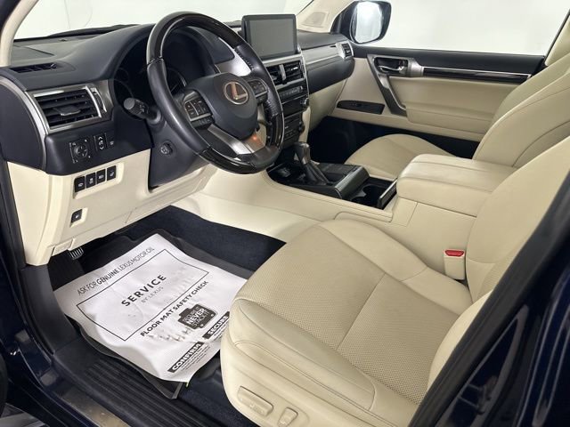 Used 2023 Lexus GX 460 Premium w/ Premium Package AWD/4WD image 10