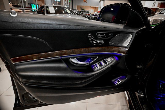 Used 2014 Mercedes-Benz S 63 AMG 4MATIC Sedan image 28