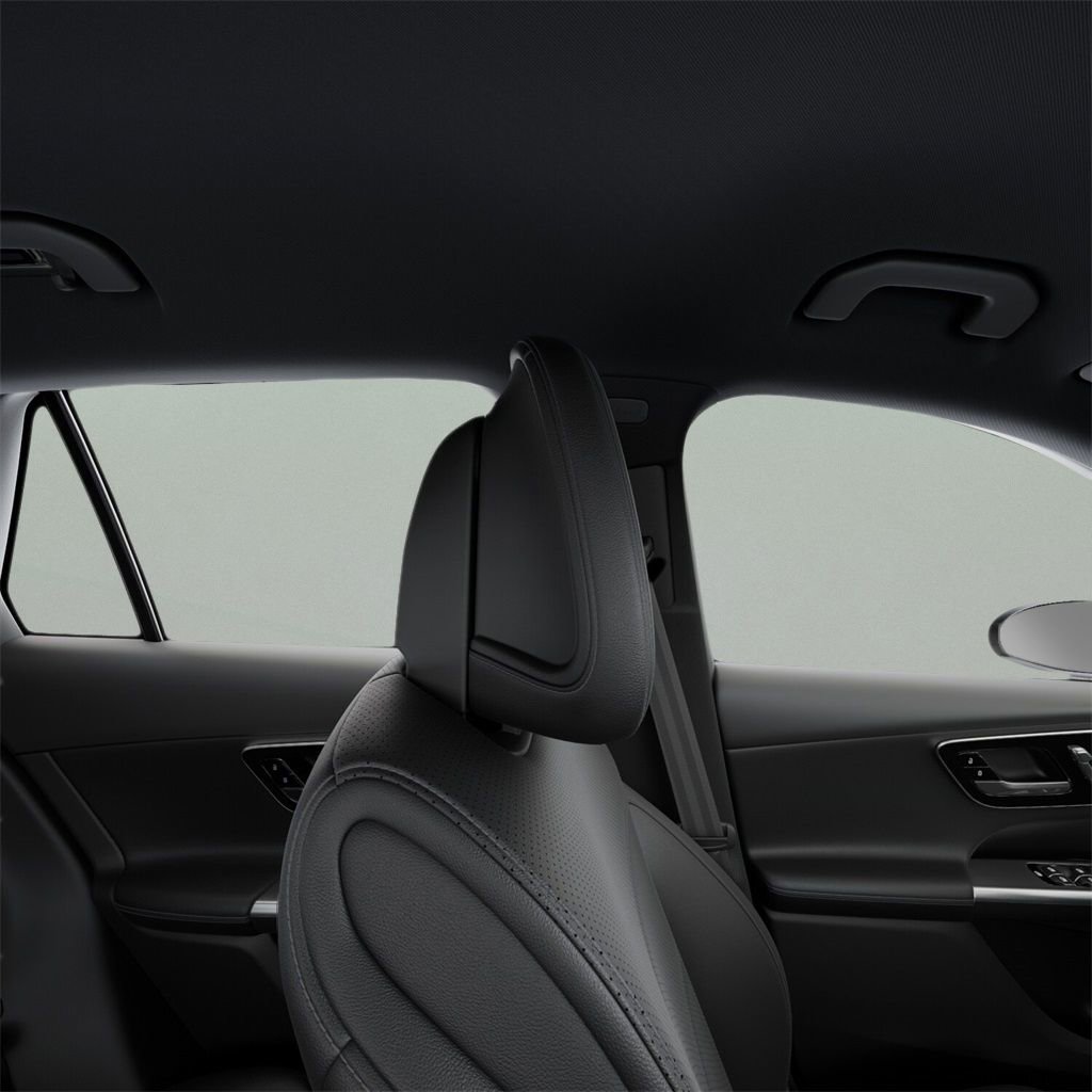 Used 2025 Mercedes-Benz GLC 300 GLC 300 image 43