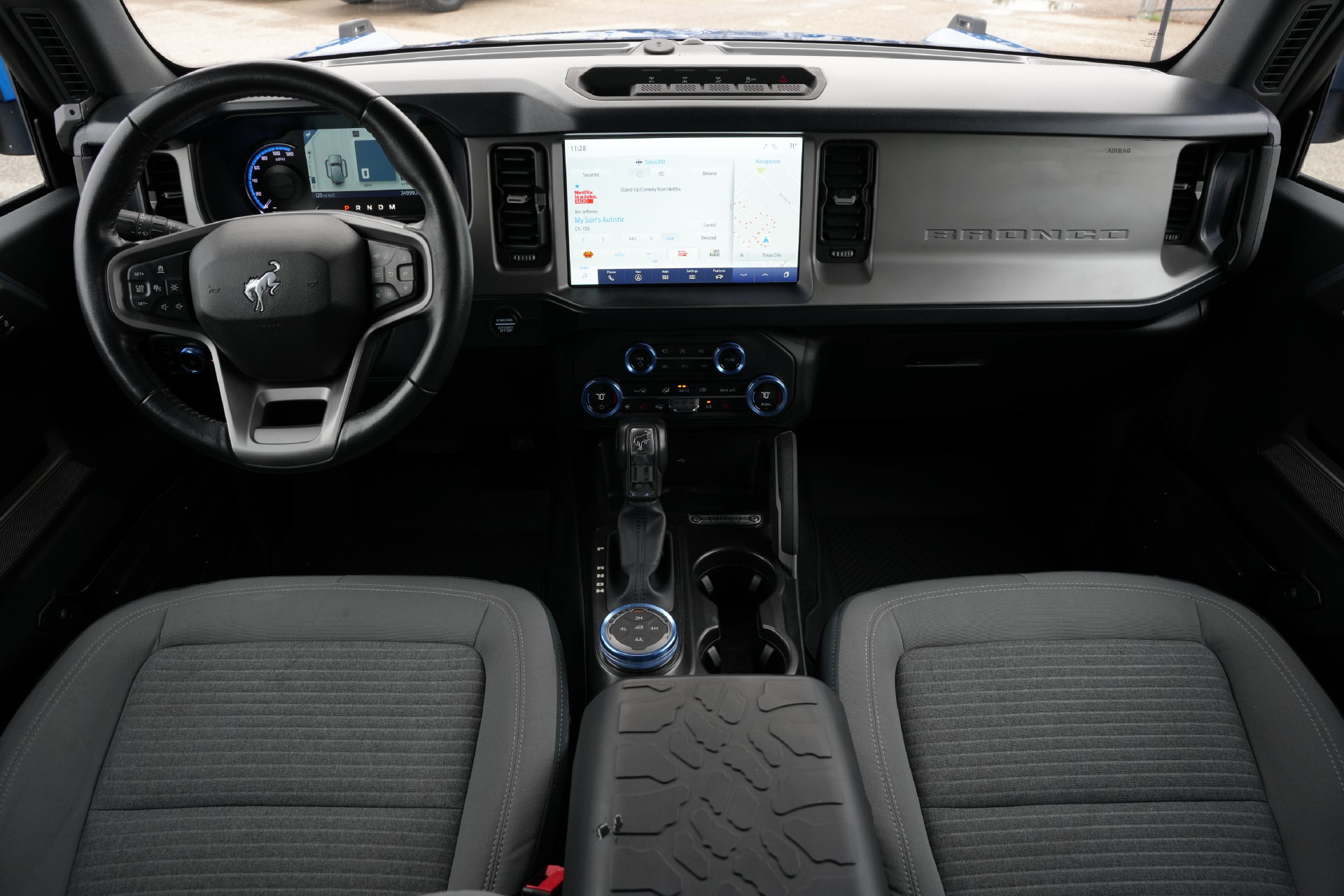 Certified 2023 Ford Bronco Outer Banks w/ Sasquatch Package AWD/4WD image 5