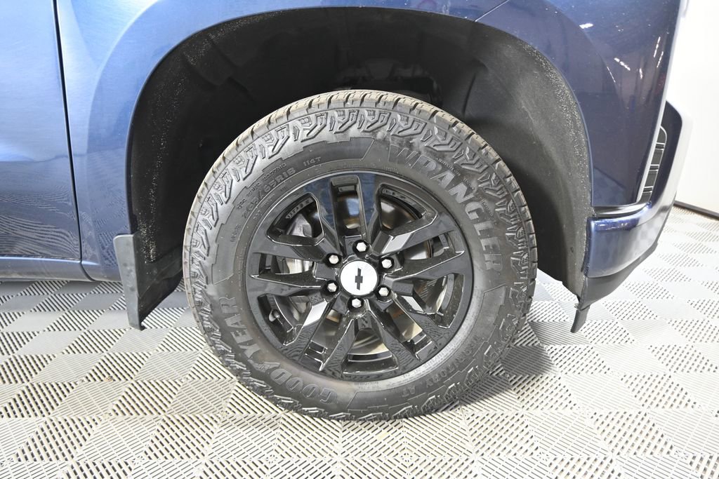 Used 2020 Chevrolet Silverado 1500 RST w/ All-Star Edition image 12