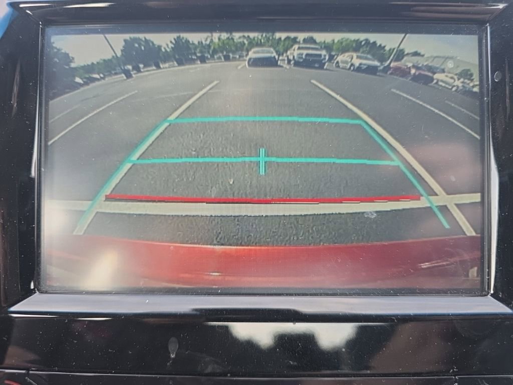 Used 2018 Toyota Camry SE FWD image 29