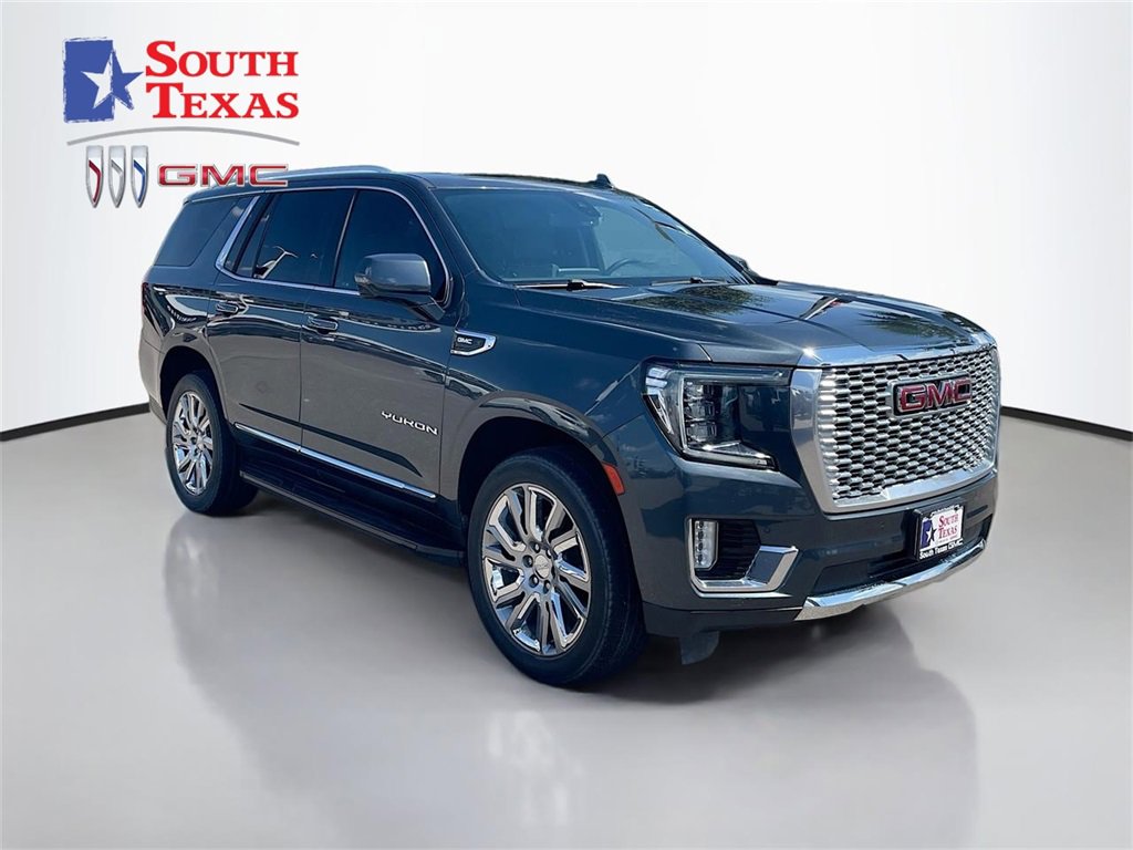 Used 2021 GMC Yukon SLT w/ SLT Premium Package